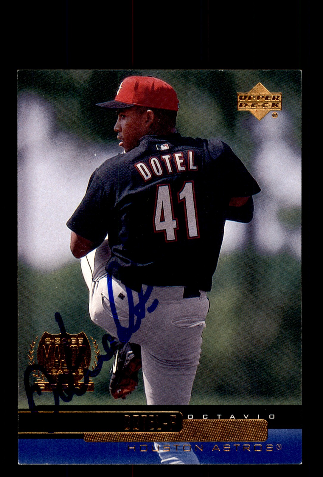 Signed Baseball Card Auto 2000 Upper Deck #398 Octavio Dotel Houston Astros