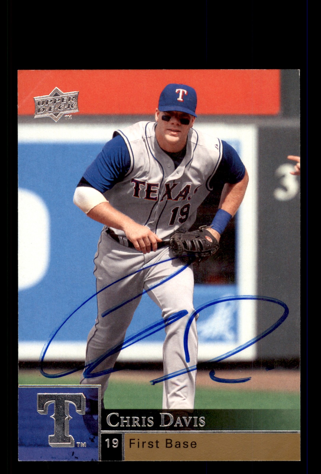 Signed Baseball Card Auto Chris Davis 2009 Upper Deck #372 Texas Rangers