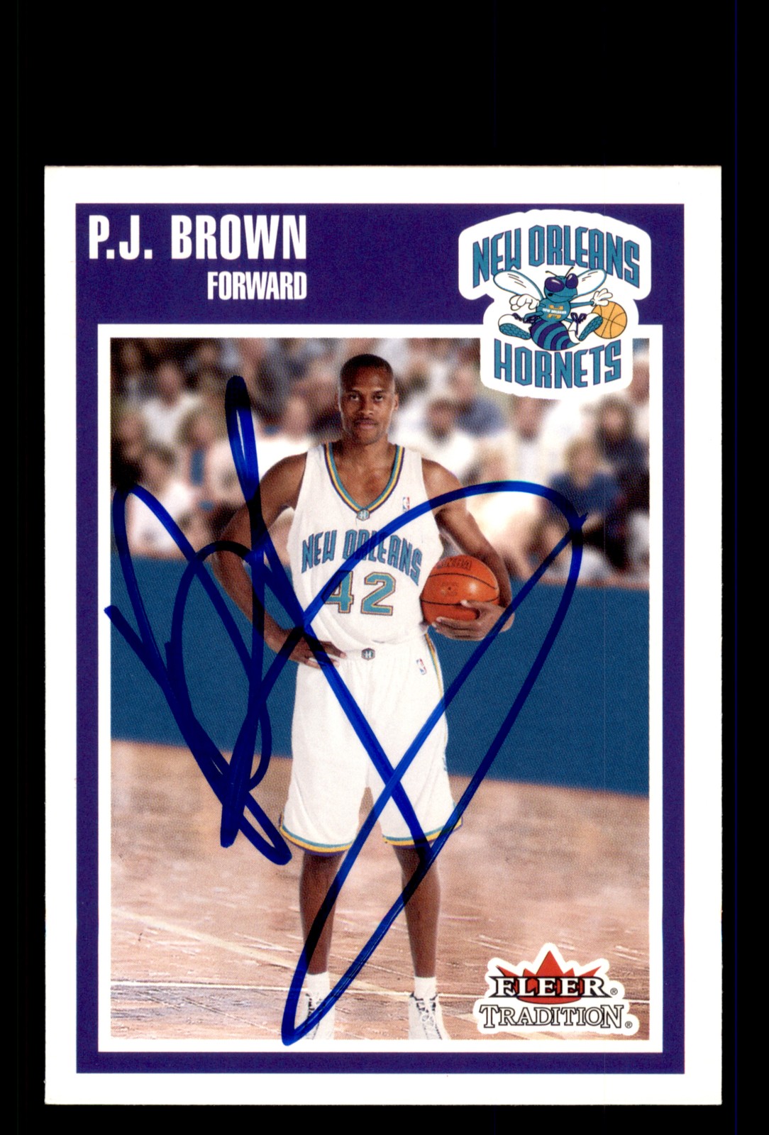 Signed Basketball Card Auto P.J. Brown 2002-03 Fleer Tradition #99 Hornets