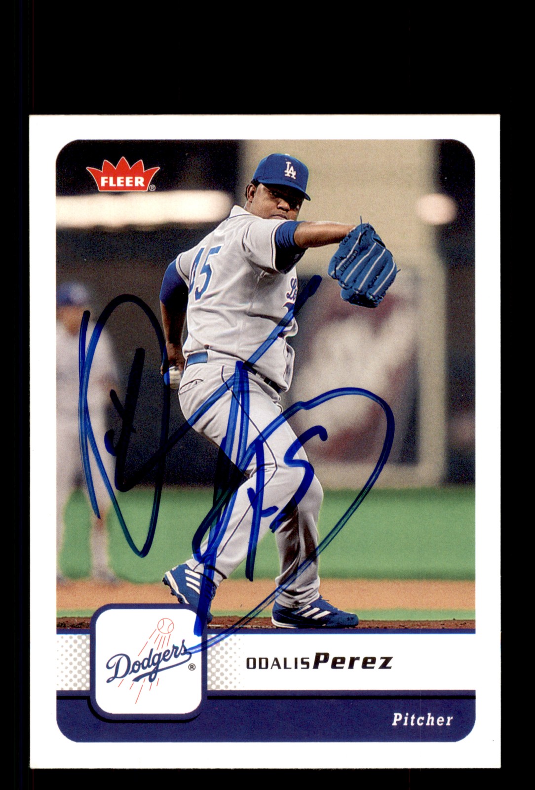 Signed Baseball Card Auto Odalis Perez 2006 Fleer #148 Los Angeles Dodgers