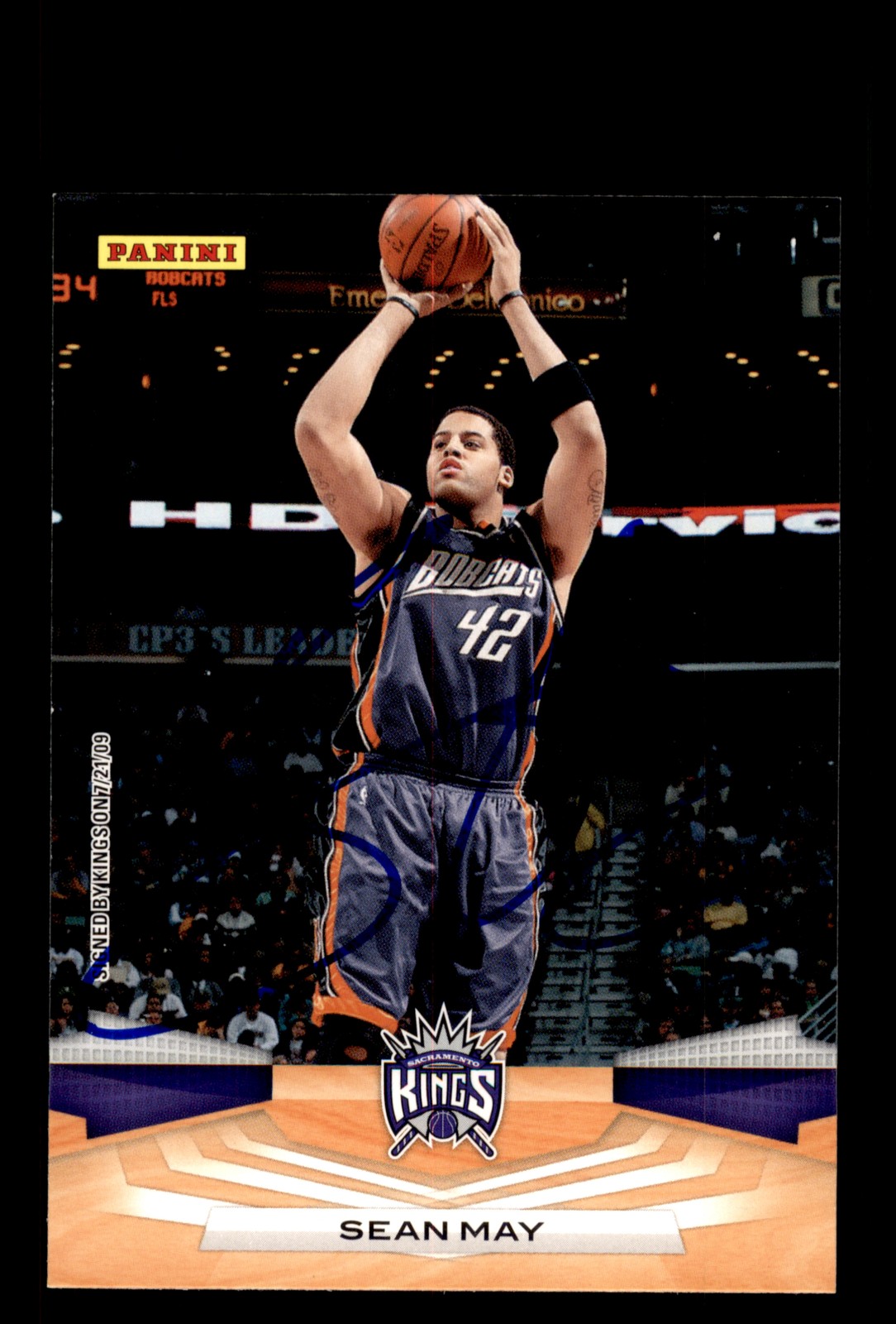 Signed Basketball Card Auto Sean May 2009-10 Panini #299 Sacramento Kings