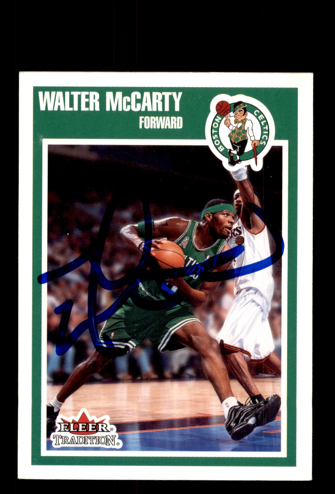 Signed Basketball Card Auto Walter McCarty 2002-03 Fleer Tradition #11 Celtics