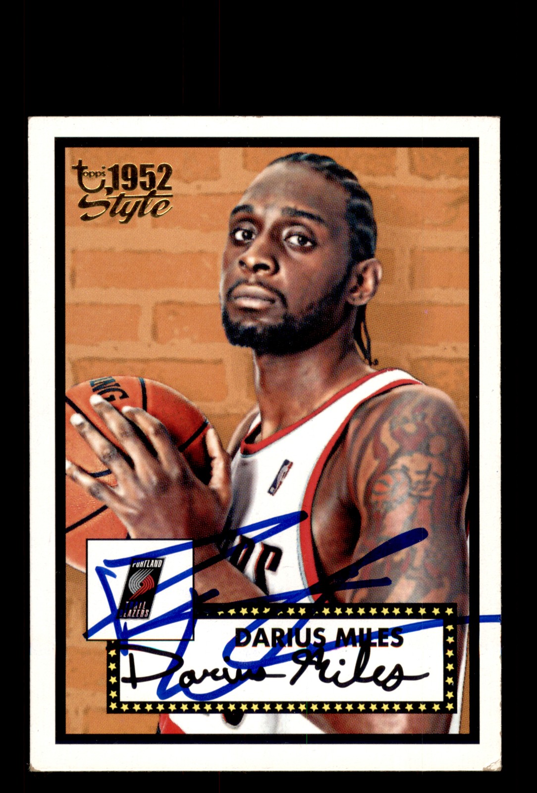 Signed Basketball Card Auto Darius Miles 2005-06 Topps 1952 Style #59