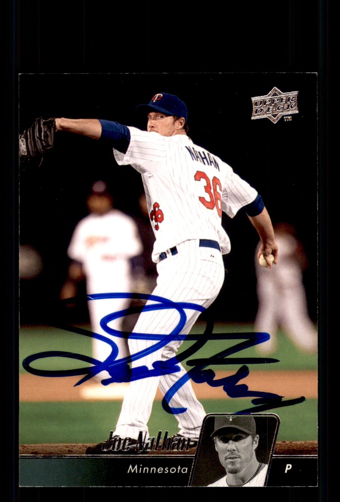 Signed Baseball Card Auto Joe Nathan 2010 Upper Deck #316 Minnesota Twins