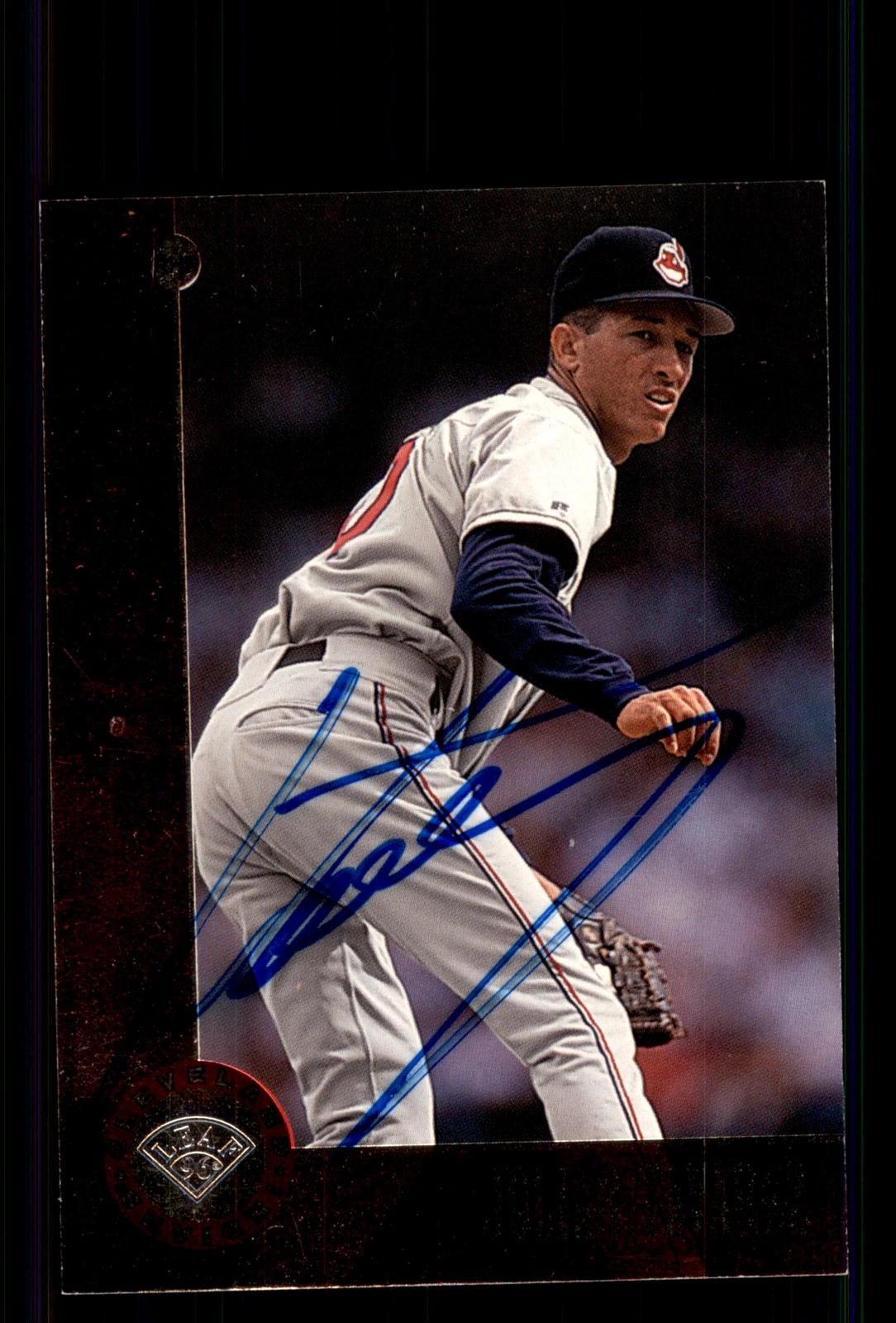 Signed Baseball Card Auto Julian Tavarez 1996 Leaf #75 Cleveland Indians