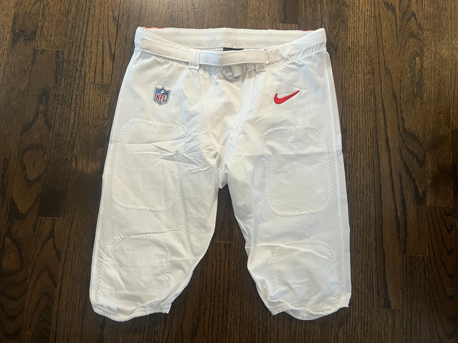 2023 GAME ISSUED KANSAS CITY CHIEFS FOOTBALL PANTS * NOT USED * WHITE SIZE 38