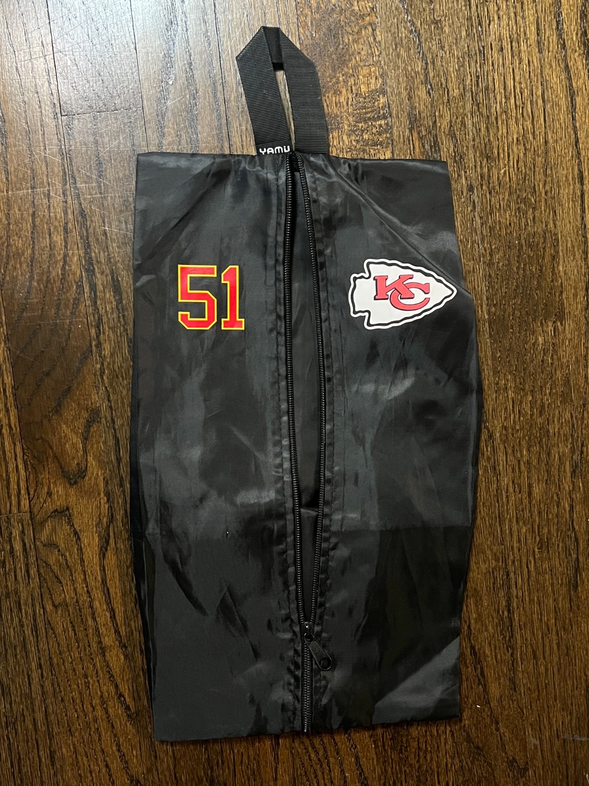 NFL FOOTBALL TEAM ISSUED KANSAS CITY CHIEFS TOILETRY BAG #51