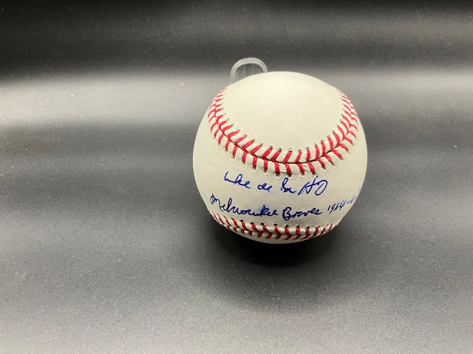 Miguel Mike De La Hoz Signed baseball Inscribed Milwaukee Braves 1964-65 Beckett