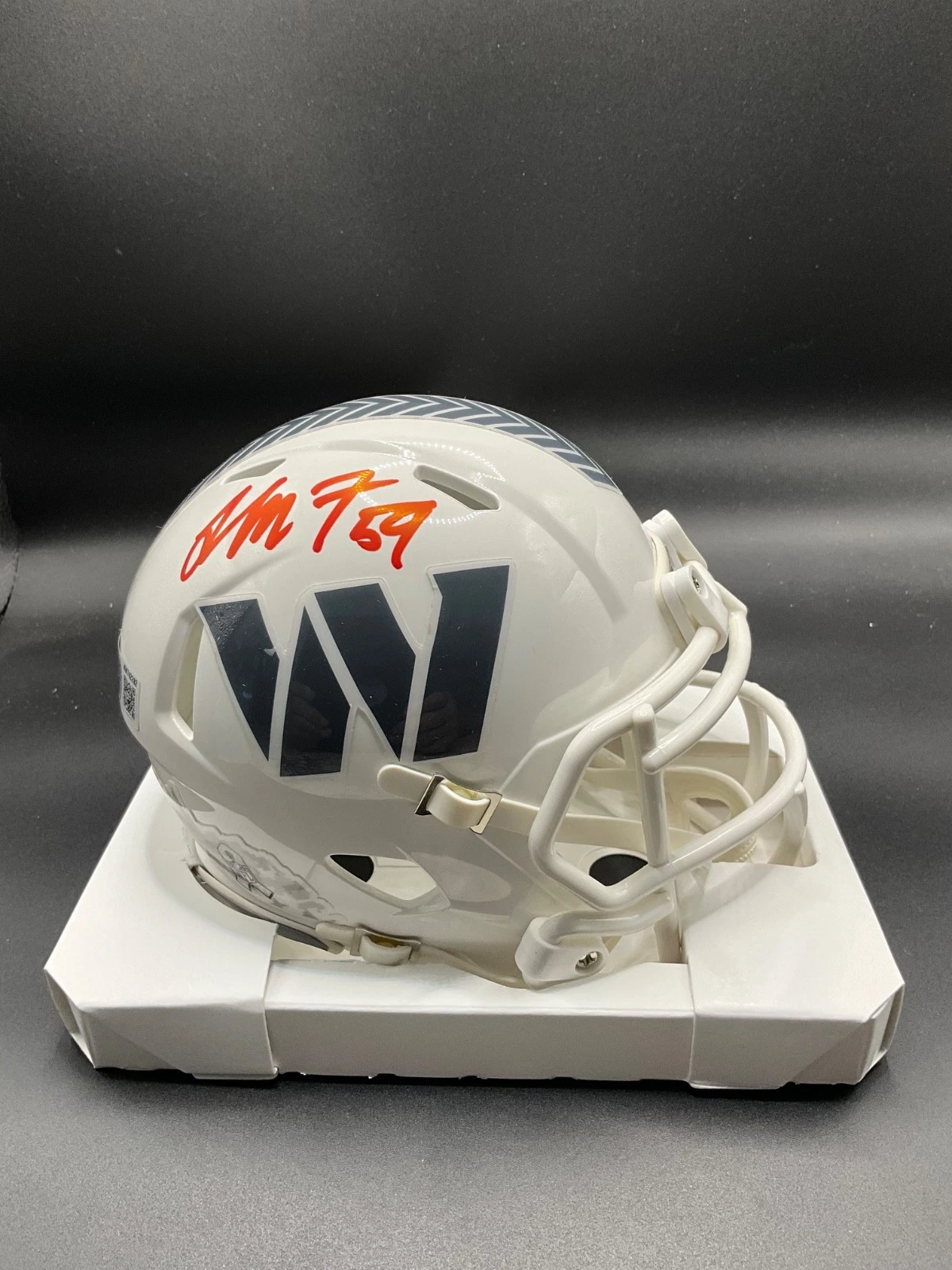 London Fletcher signed Salute to Service Washington Mini Helmet Beckett Auto