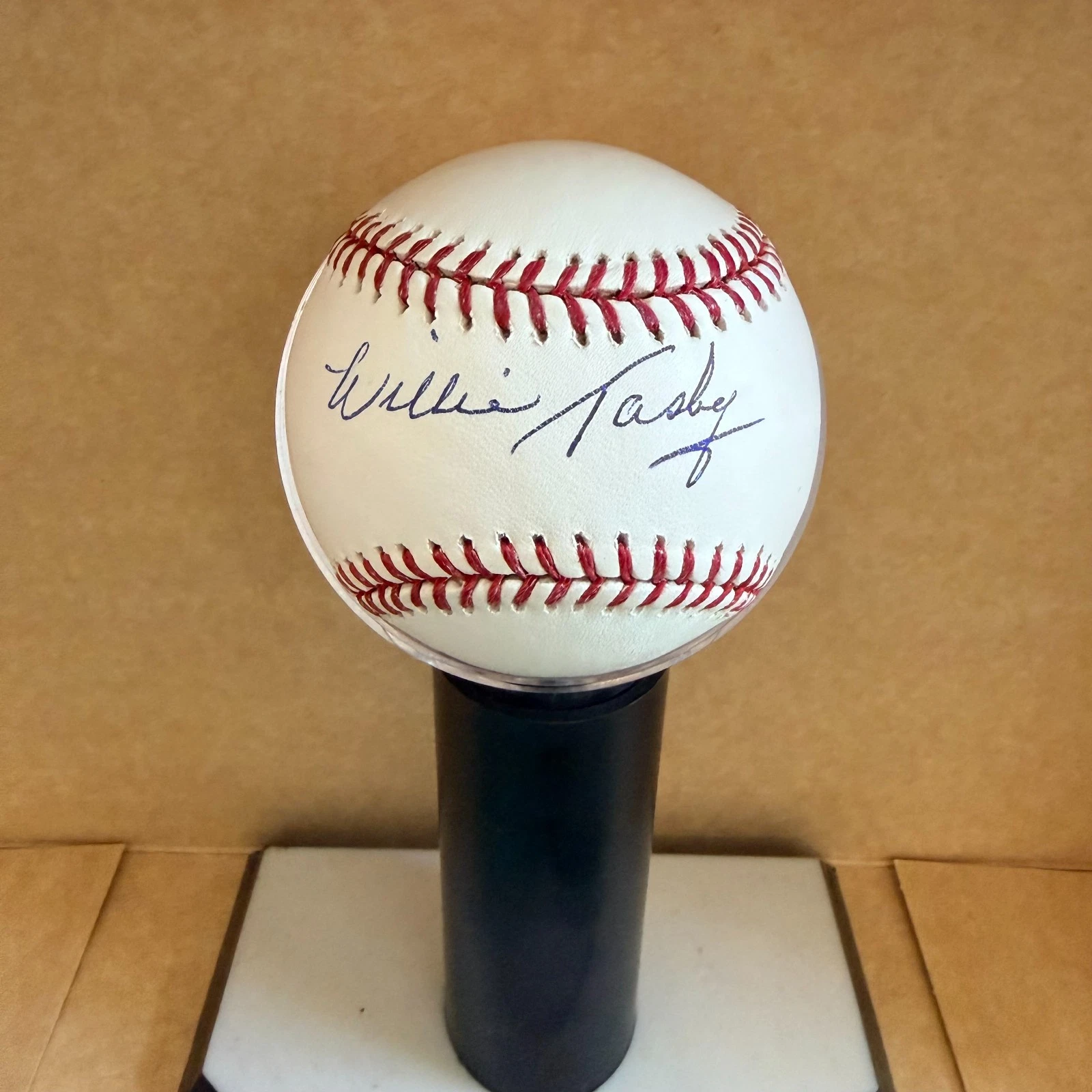 WILLIE TASBY BALTIMORE ORIOLES SIGNED AUTOGRAPHED M.L. BASEBALL BECKETT AUTH