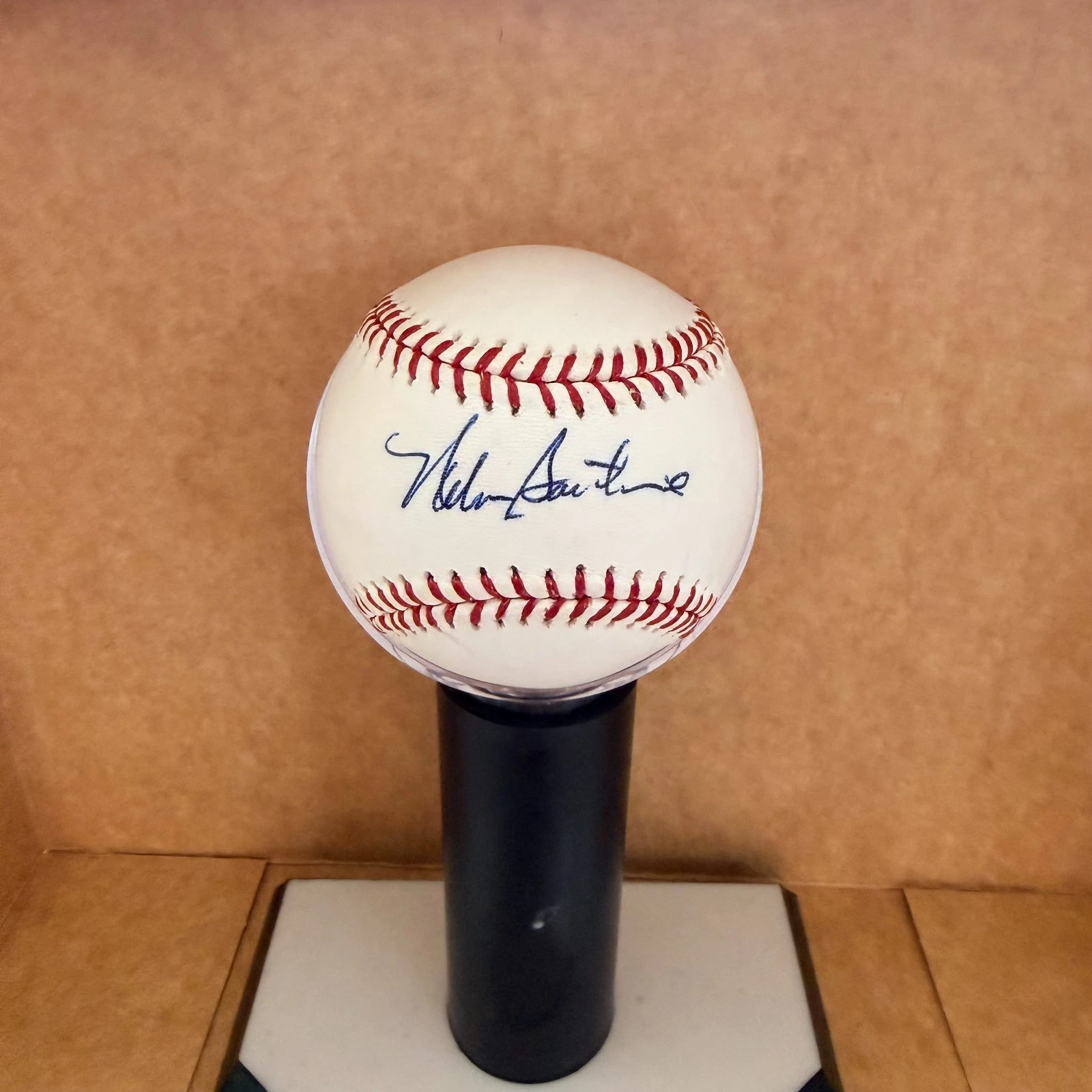 NELSON SANTOVENIA ROYALS/EXPOS SIGNED AUTOGRAPHED M.L. BASEBALL BECKETT AUTH