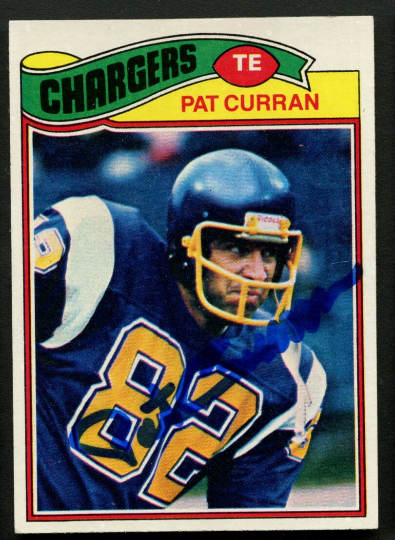 Pat Curran #403 signed autograph auto 1977 Topps Football Trading Card