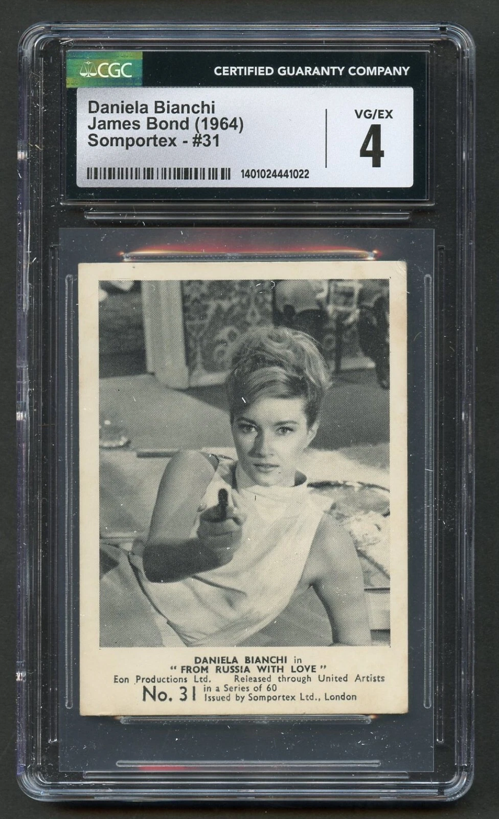 Daniela Bianchi #31 James Bond 1964 Somportex Film Scene Trading Card CGC 4