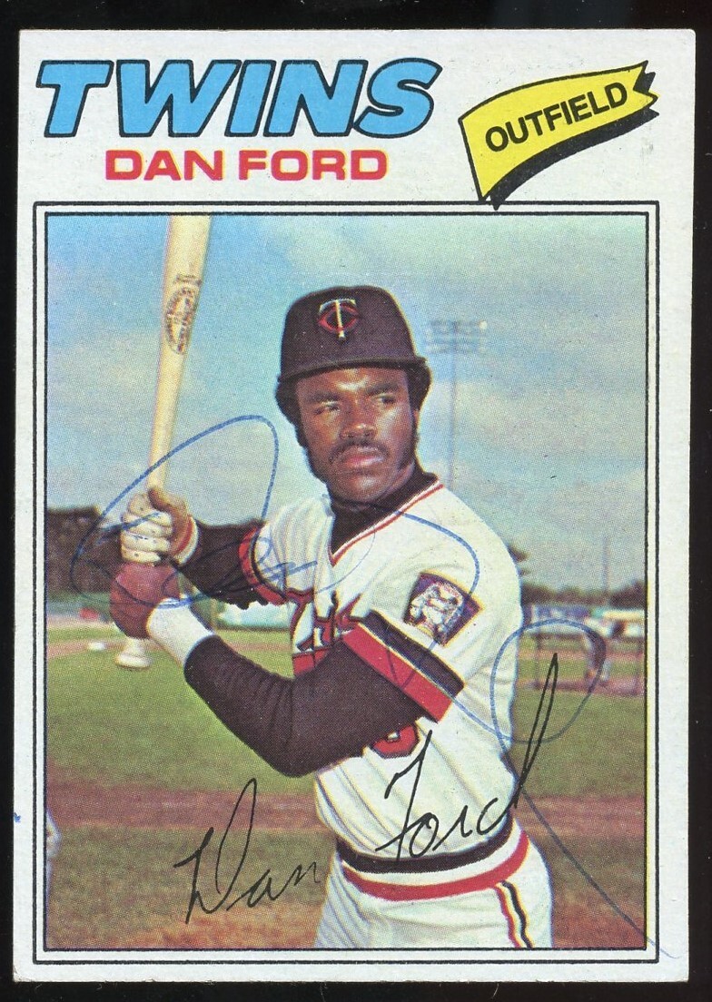 Dan Ford #555 signed autograph auto 1977 Topps Baseball Trading Card