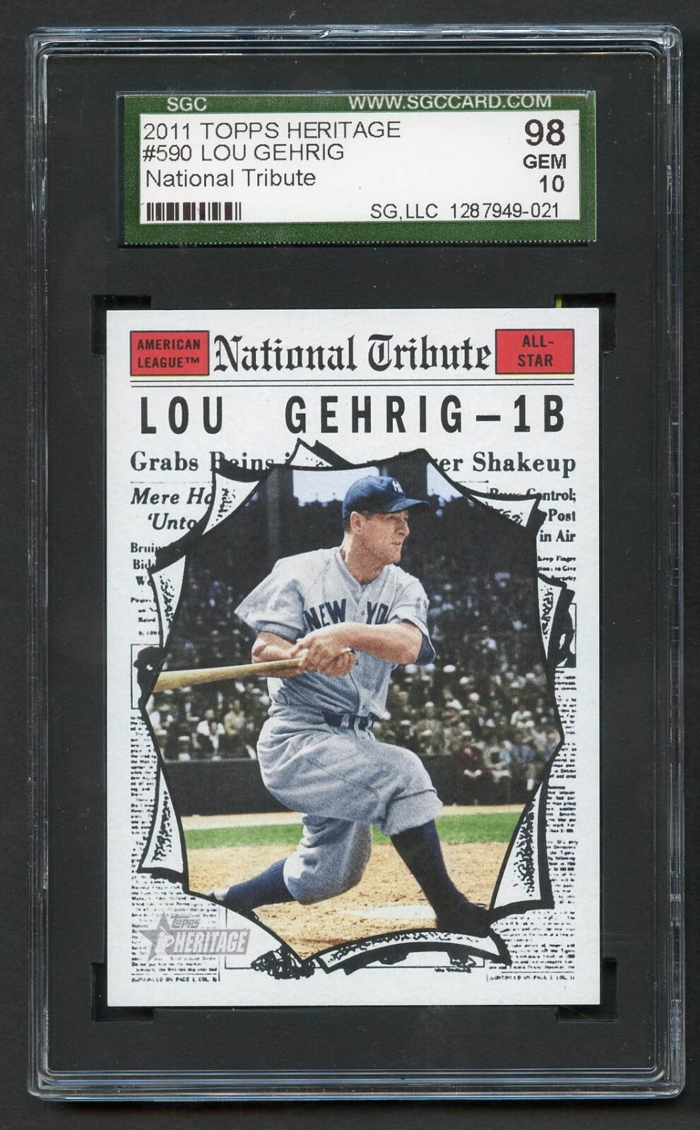 Lou Gehrig #590 2011 Topps Heritage Baseball Trading Card SGC 98 Gem 10