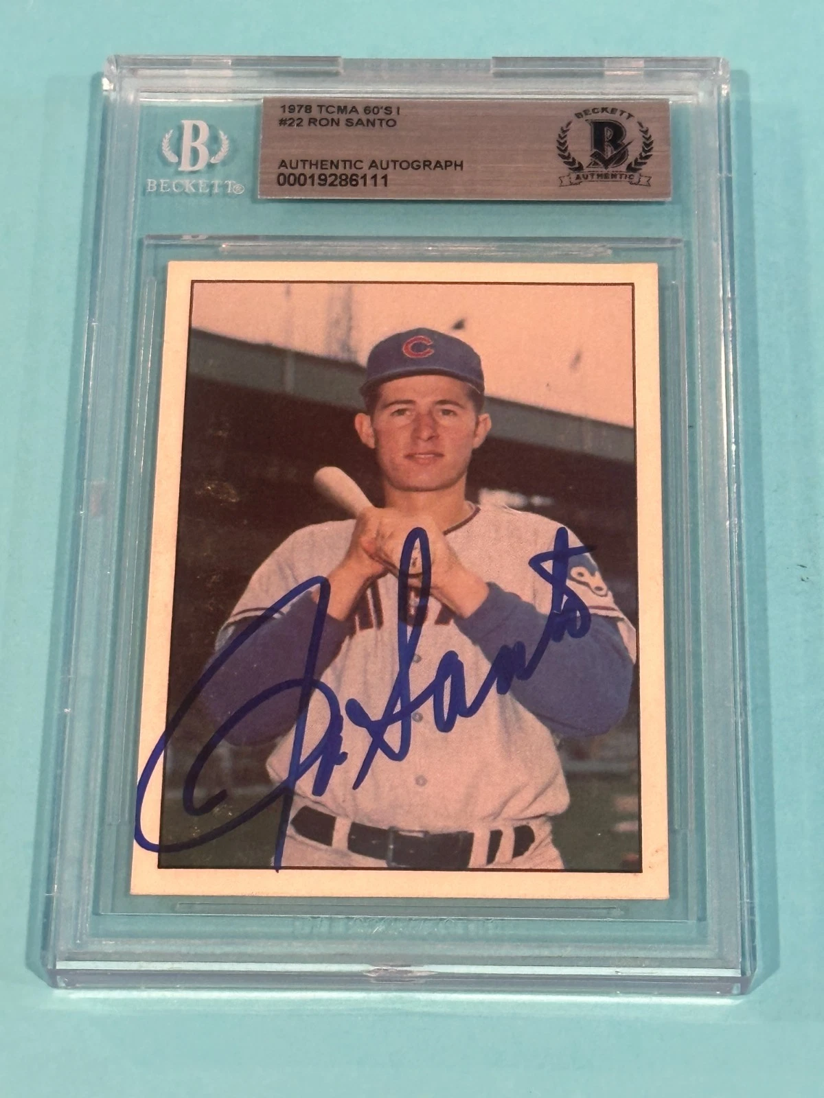 RON SANTO Signed 1978 TCMA 60'S I #22 Card Beckett (BAS)
