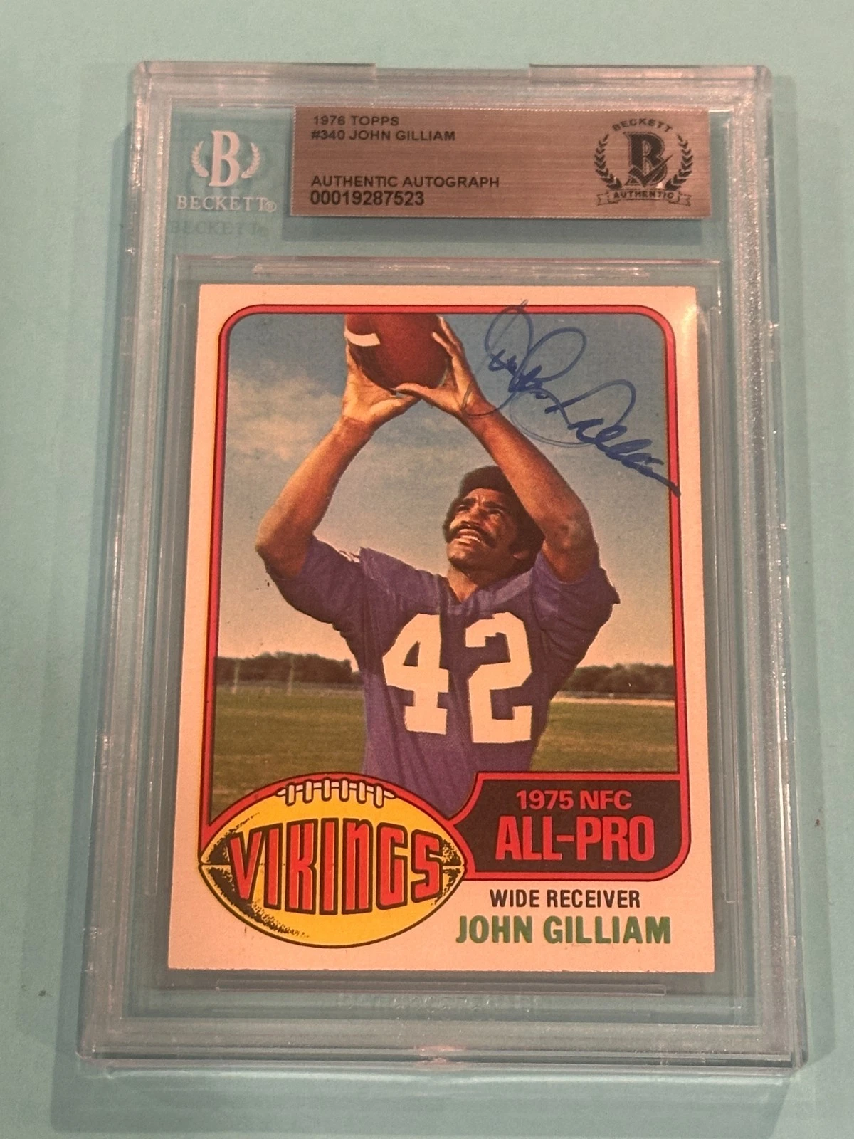JOHN GILLIAM Signed 1976 TOPPS Card #340 Beckett BAS