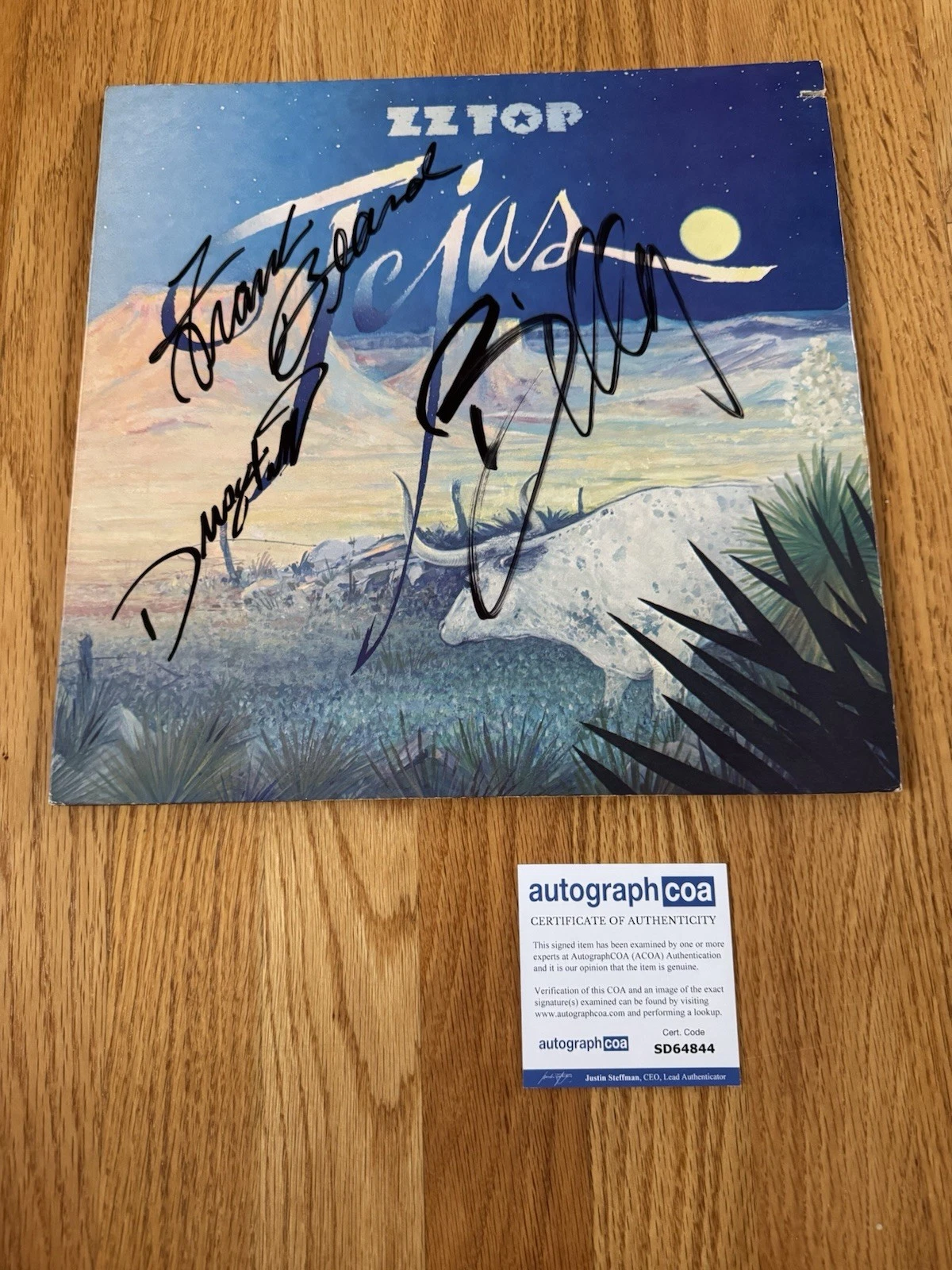 Billy Gibbons Dusty Hill Frank Beard Autographed Signed ZZ Top Tejas Album BAS