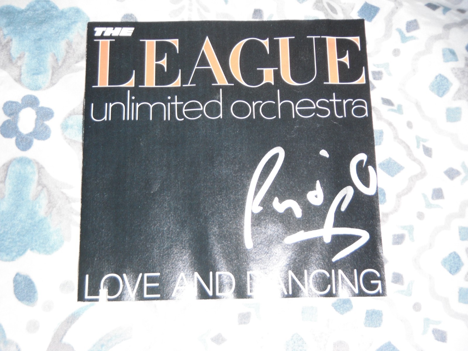 THE HUMAN LEAGUE PHILIP OAKEY SIGNED LOVE AND DANCING CD COVER