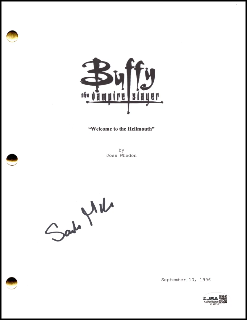 Sarah Michelle Gellar Signed Autograph Buffy the Vampire Slayer Script JSA COA