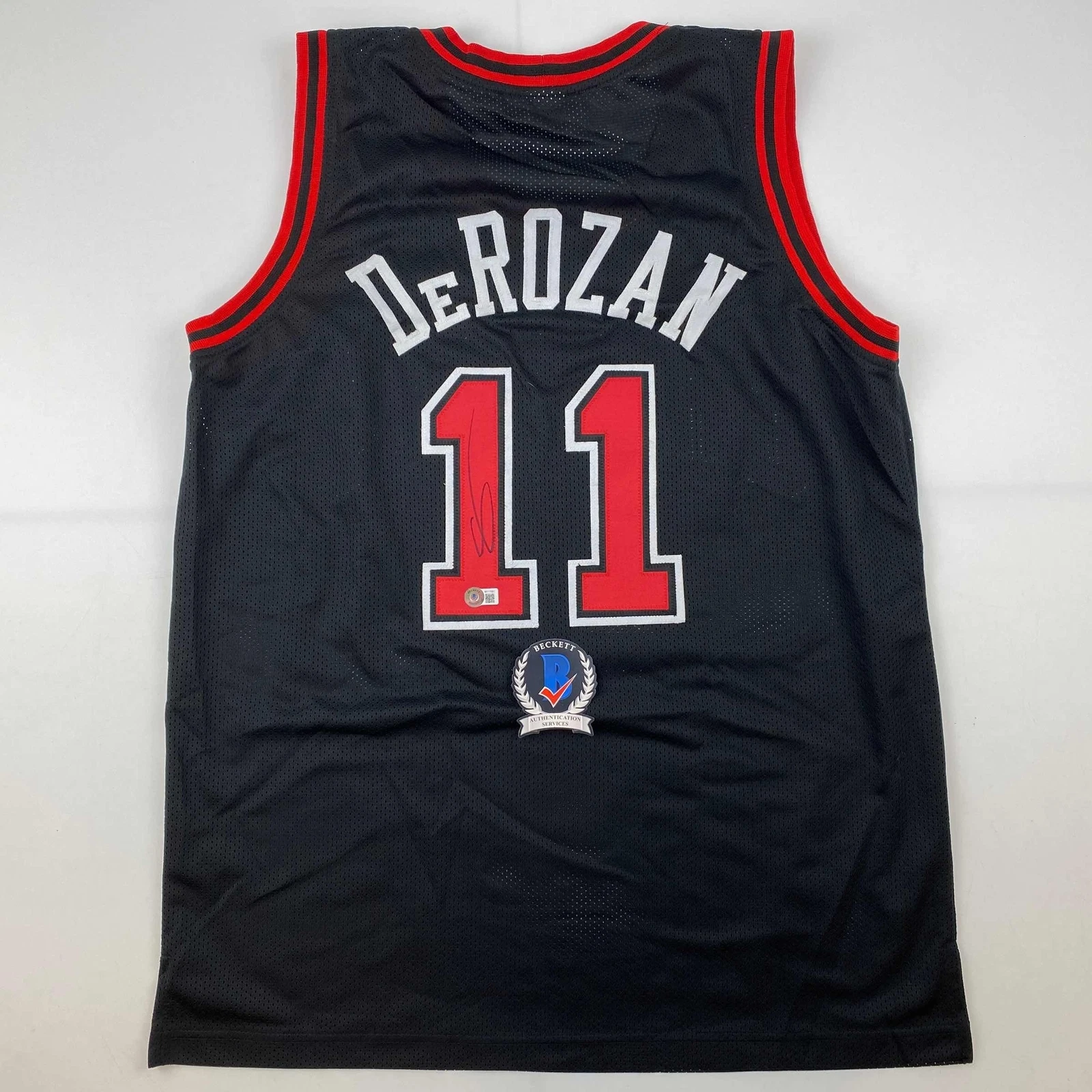 Autographed/Signed DeMar DeRozan Chicago Black Basketball Jersey Beckett BAS COA