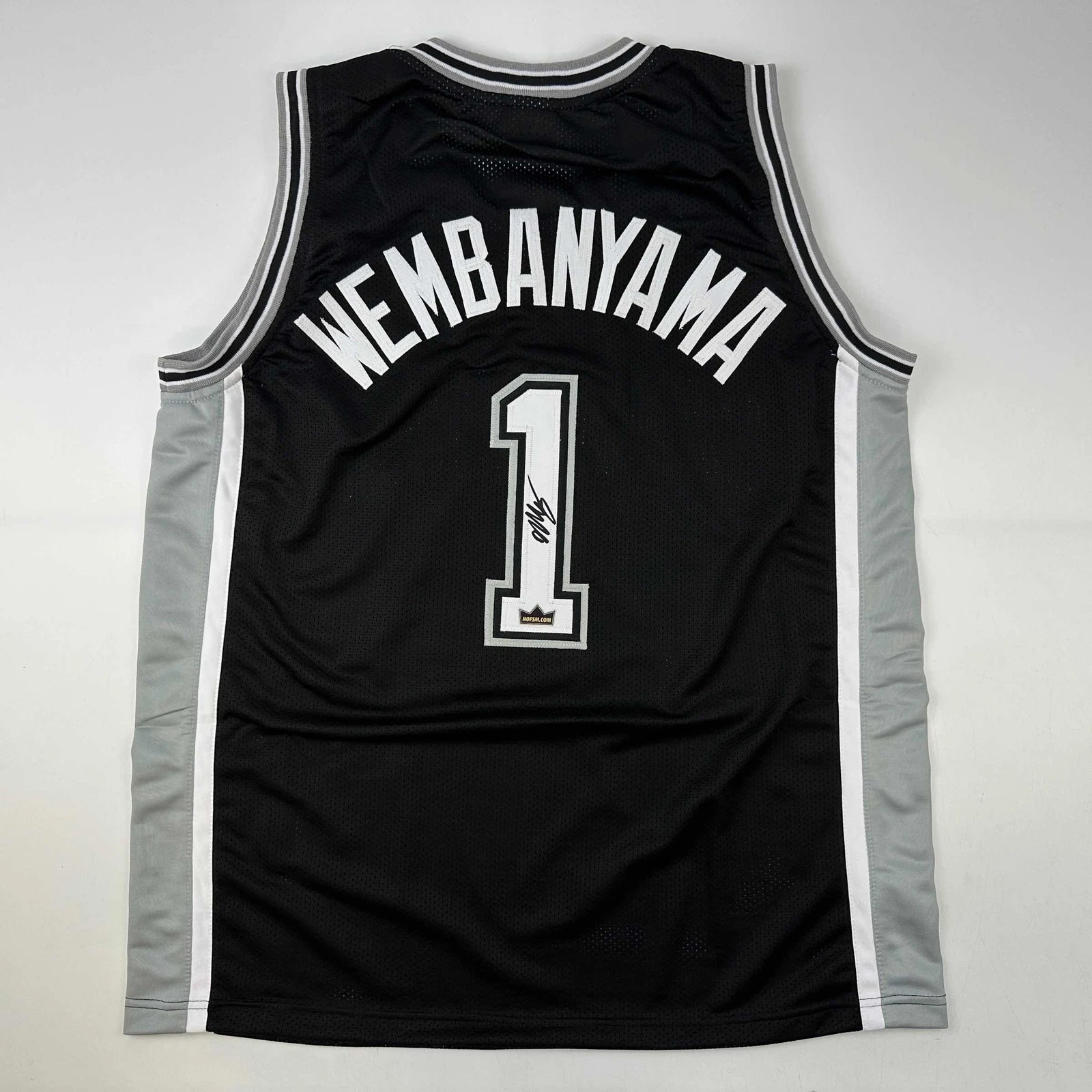 Facsimile Autographed Victor Wembanyama San Antonio Black Reprint Jersey Size XL