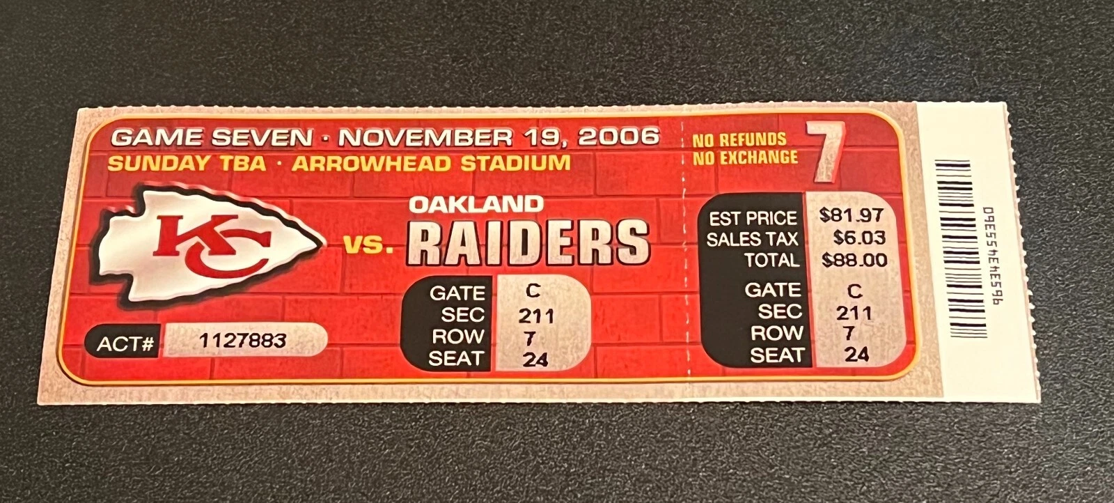 FOOTBALL TICKET STUB ARROWHEAD KANSAS CITY CHIEFS OAKLAND RAIDERS 11/19 2006