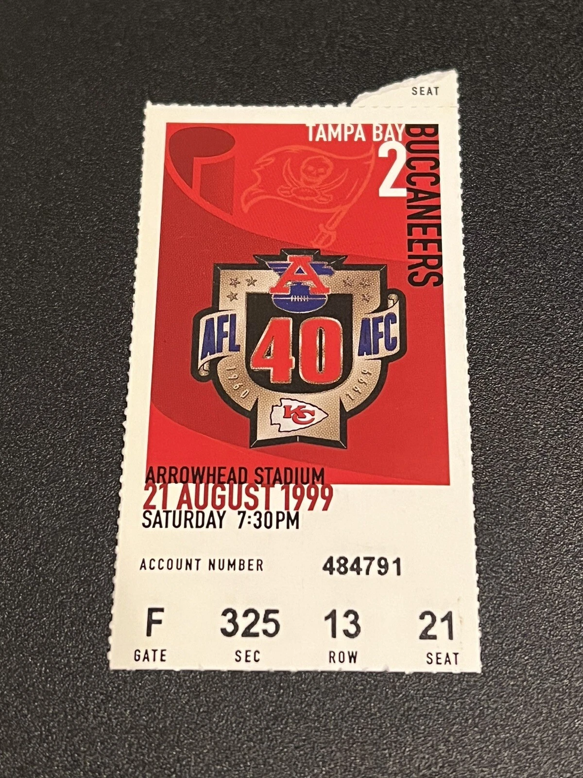 FOOTBALL TICKET STUB ARROWHEAD KANSAS CITY CHIEFS TAMPA BAY BUCCANEERS 8/21 1999