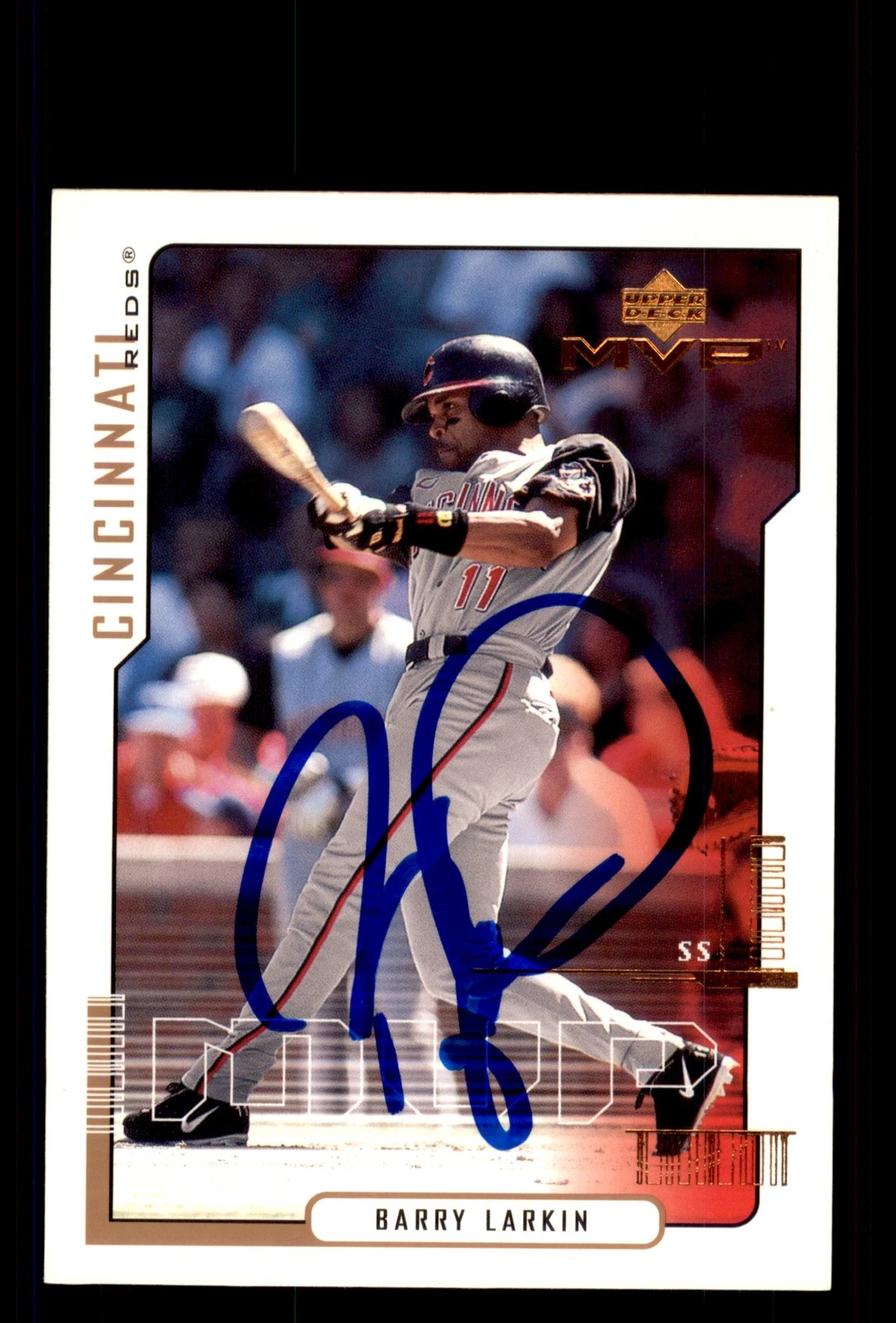 Signed Baseball Card Auto Barry Larkin 2000 Upper Deck MVP #158 Cincinnati Reds