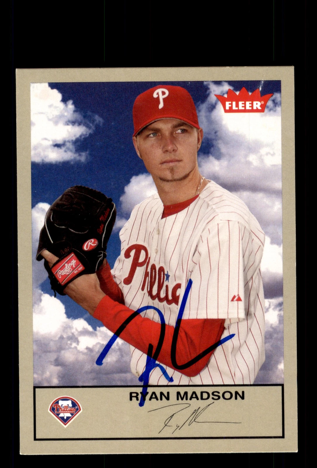 Signed Baseball Card Auto Ryan Madson 2005 Fleer Tradition #142 Gray Back