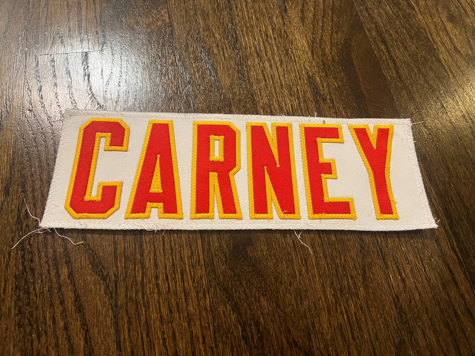 KANSAS CITY CHIEFS GAME USED ? TEAM ISSUED JERSEY NAMEPLATE NFL OWNE CARNEY