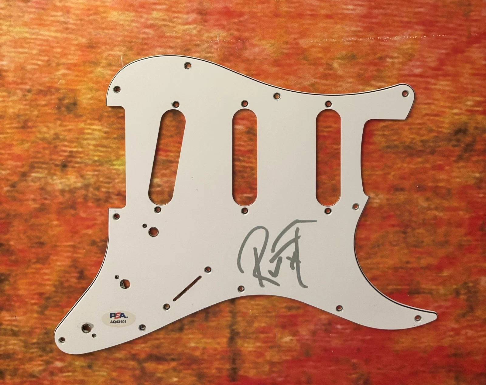 PSA Metallica Band Bassist  * ROBERT TRUJILLO * Signed Electric Pickguard COA