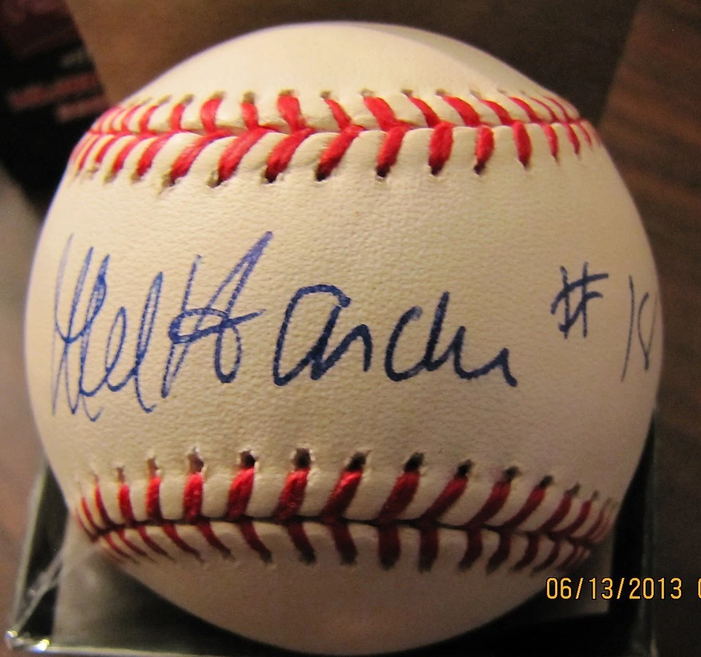 MEL HARDER  CLEVELAND INDIANS   SIGNED OFFICIAL AMERICAN LEAGUE BASEBALL