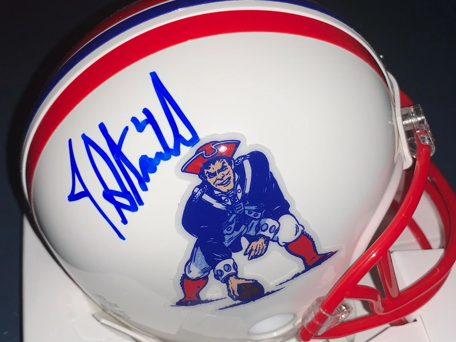 JASON STAUROVSKY  NEW ENGLAND PATRIOTS  SIGNED RIDDELL MINI HELMET