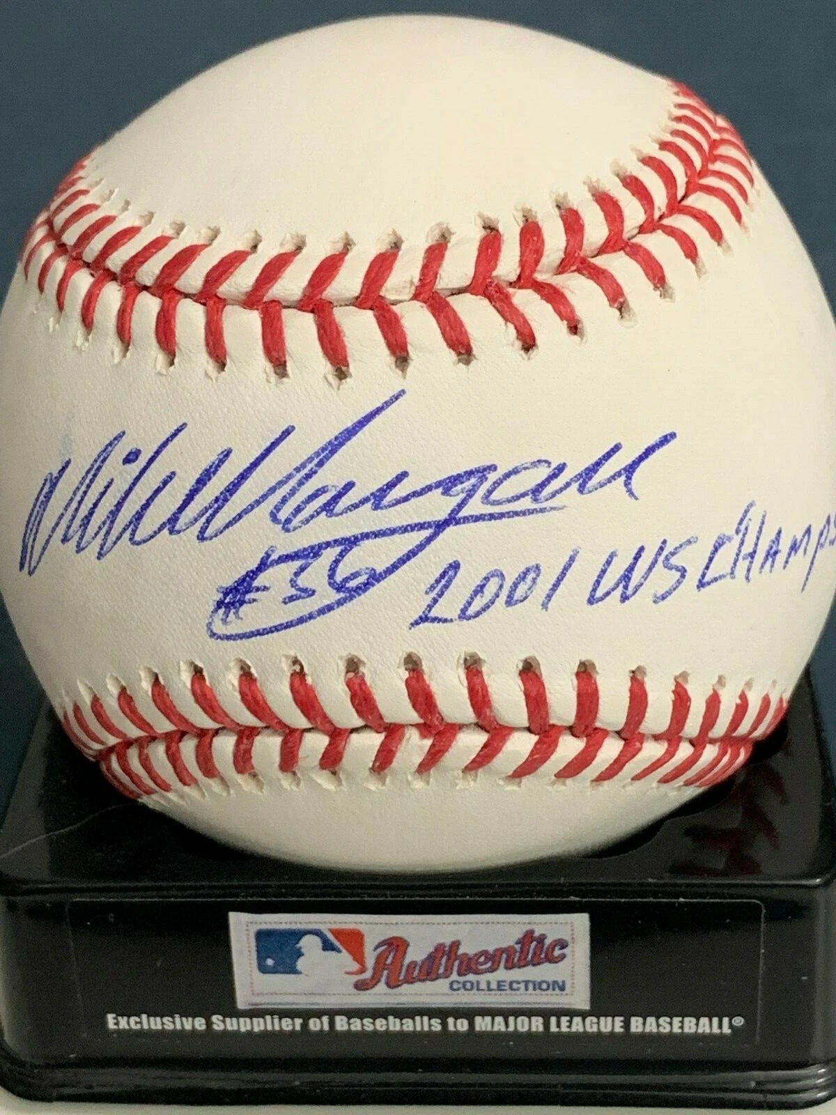 MIKE MORGAN  ARIZONA DIAMONDBACKS  2001 WS CHAMPS  SIGNED OML BASEBALL
