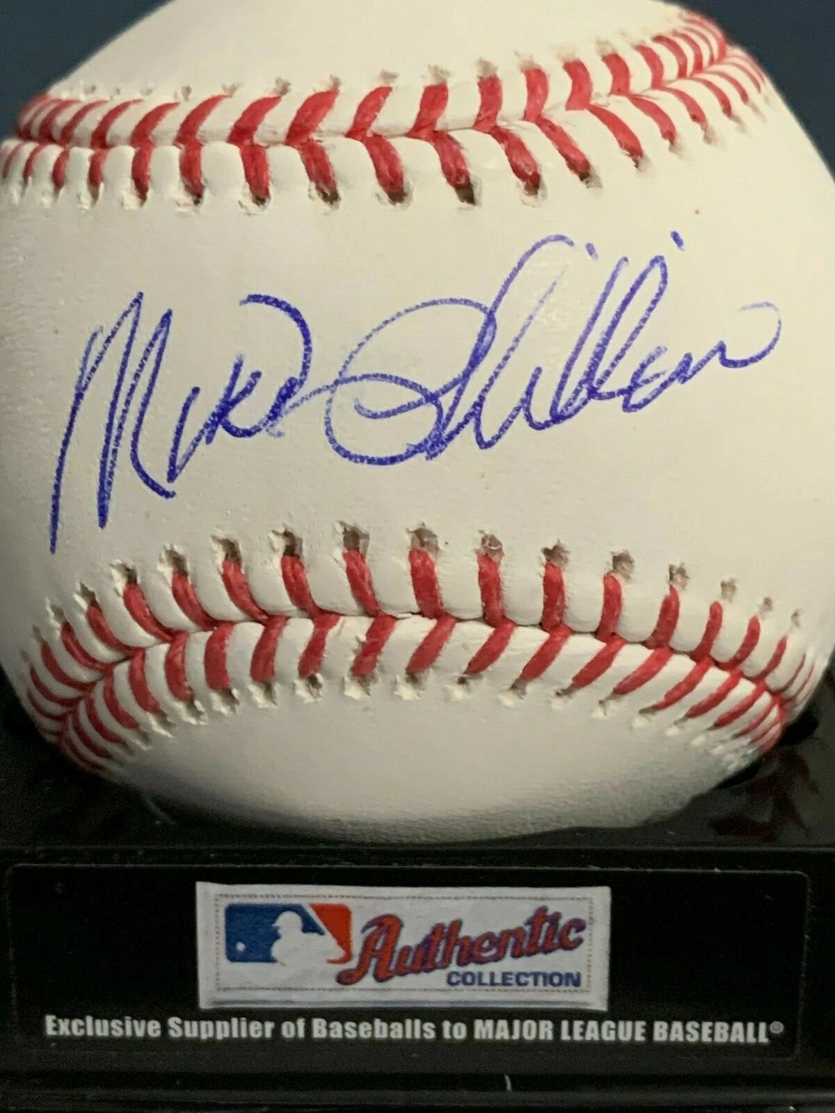 MIKE PHILLIPS  NEW YORK METS / SAN FRANCISCO GIANTS  SIGNED OML BASEBALL