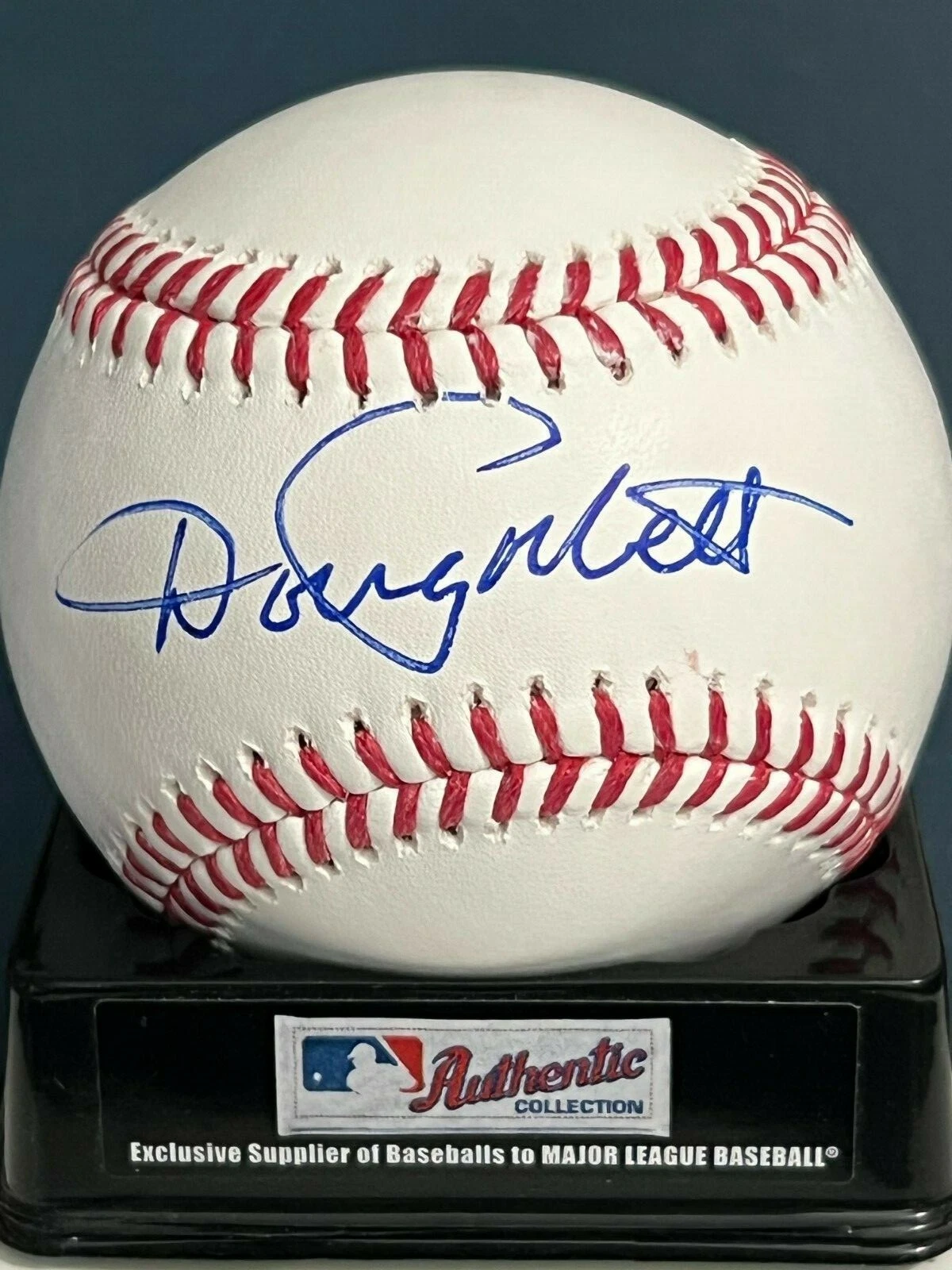 DOUG CORBETT  MINNESOTA TWINS / CALIFORNIA ANGELS  SIGNED OML BASEBALL