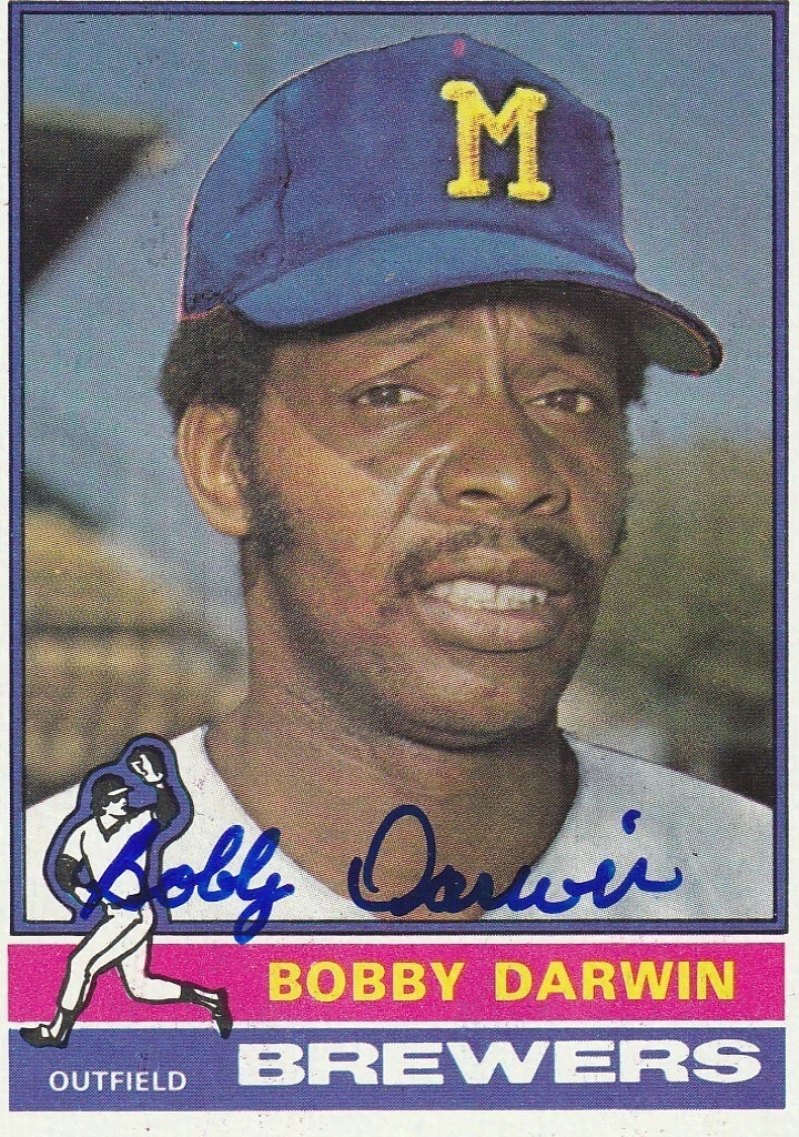BOBBY DARWIN MILWAUKEE BREWERS  SIGNED 1976 TOPPS CARD #63