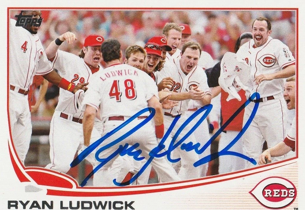 RYAN LUDWICK CINCINNATI REDS  SIGNED 2013 TOPPS CARD #569