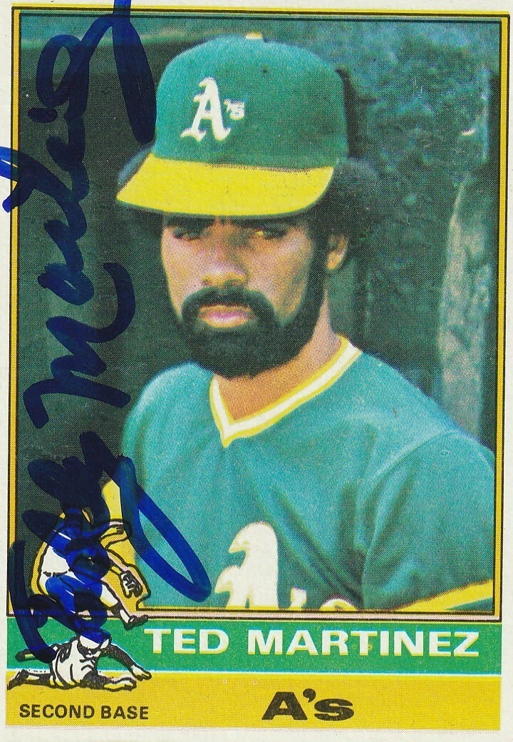 TED MARTINEZ OAKLAND A'S  SIGNED 1976 TOPPS CARD #356