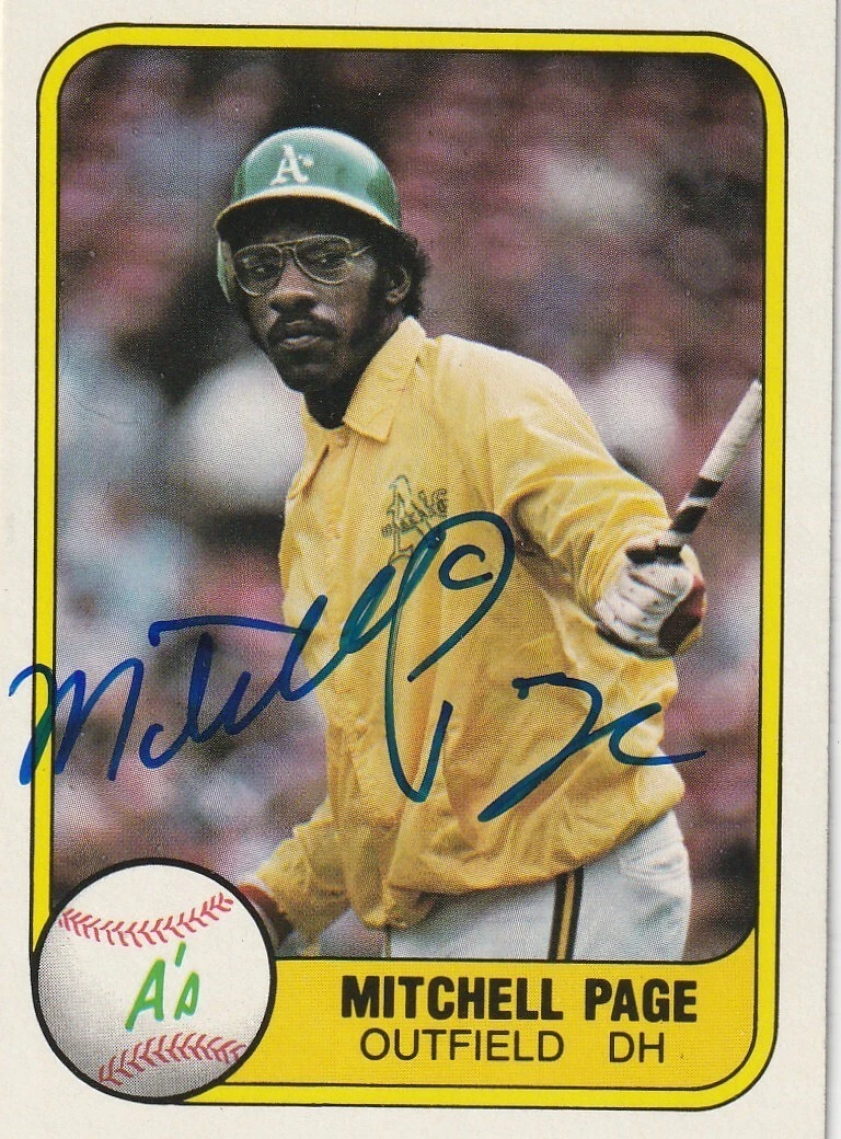 MITCHELL PAGE OAKLAND A'S  SIGNED 1981 FLEER CARD #580