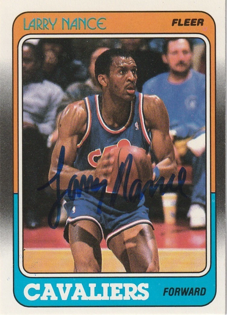 LARRY NANCE CLEVELAND CAVALIERS  SIGNED 1988 FLEER CARD #24