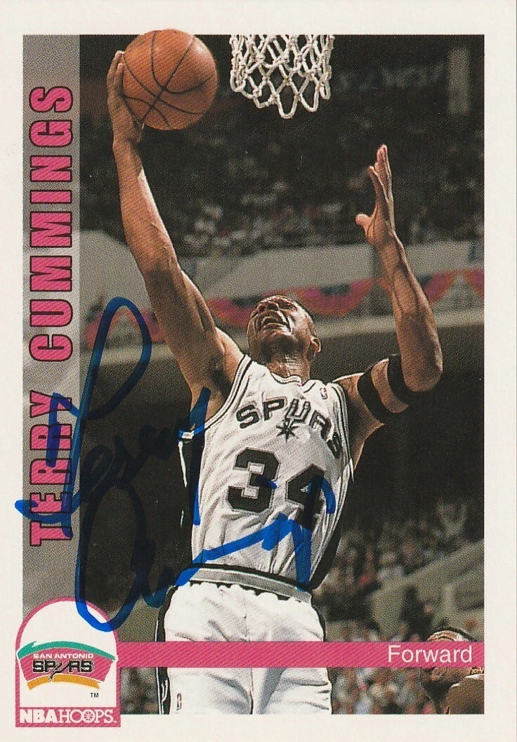 TERRY CUMMINGS SAN ANTONIO SPURS  SIGNED 1992 NBA HOOPS  CARD #206