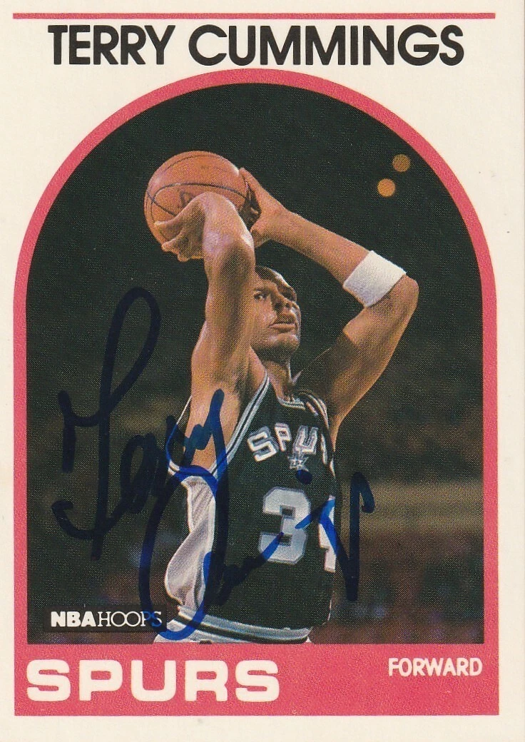 TERRY CUMMINGS SAN ANTONIO SPURS  SIGNED 1989 NBA HOOPS  CARD #312