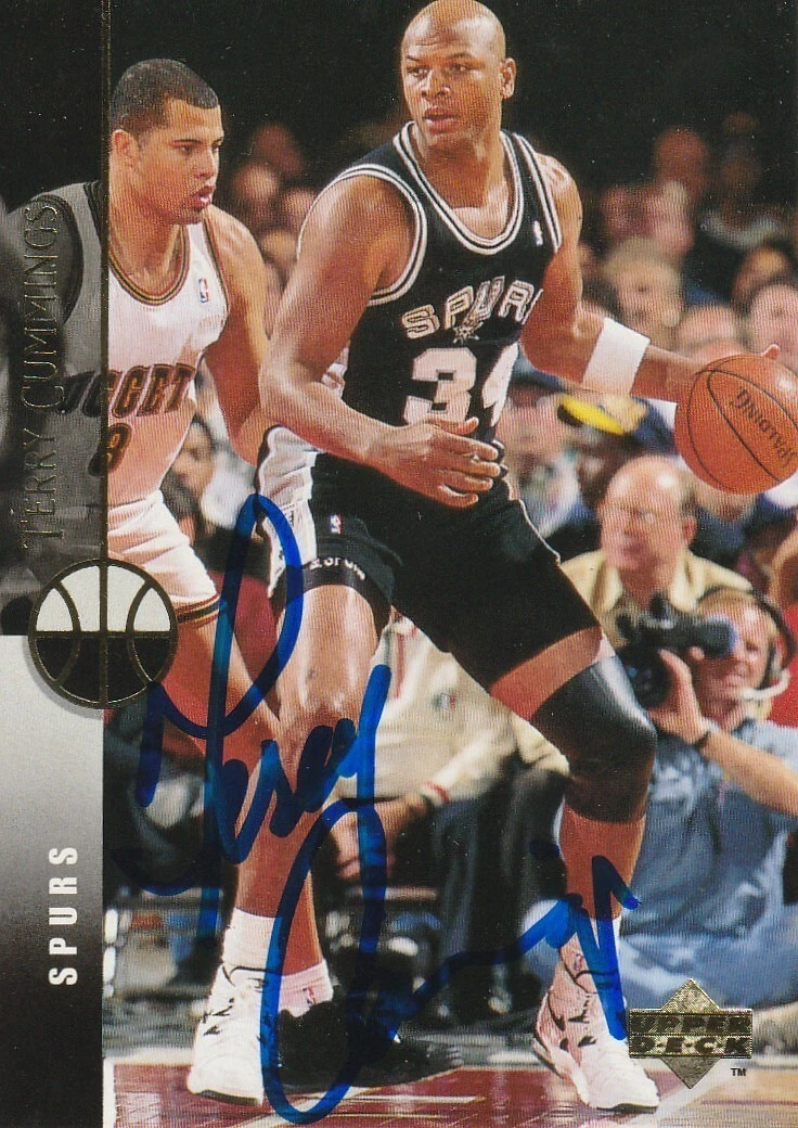 TERRY CUMMINGS SAN ANTONIO SPURS  SIGNED 1994 UPPER DECK CARD #350