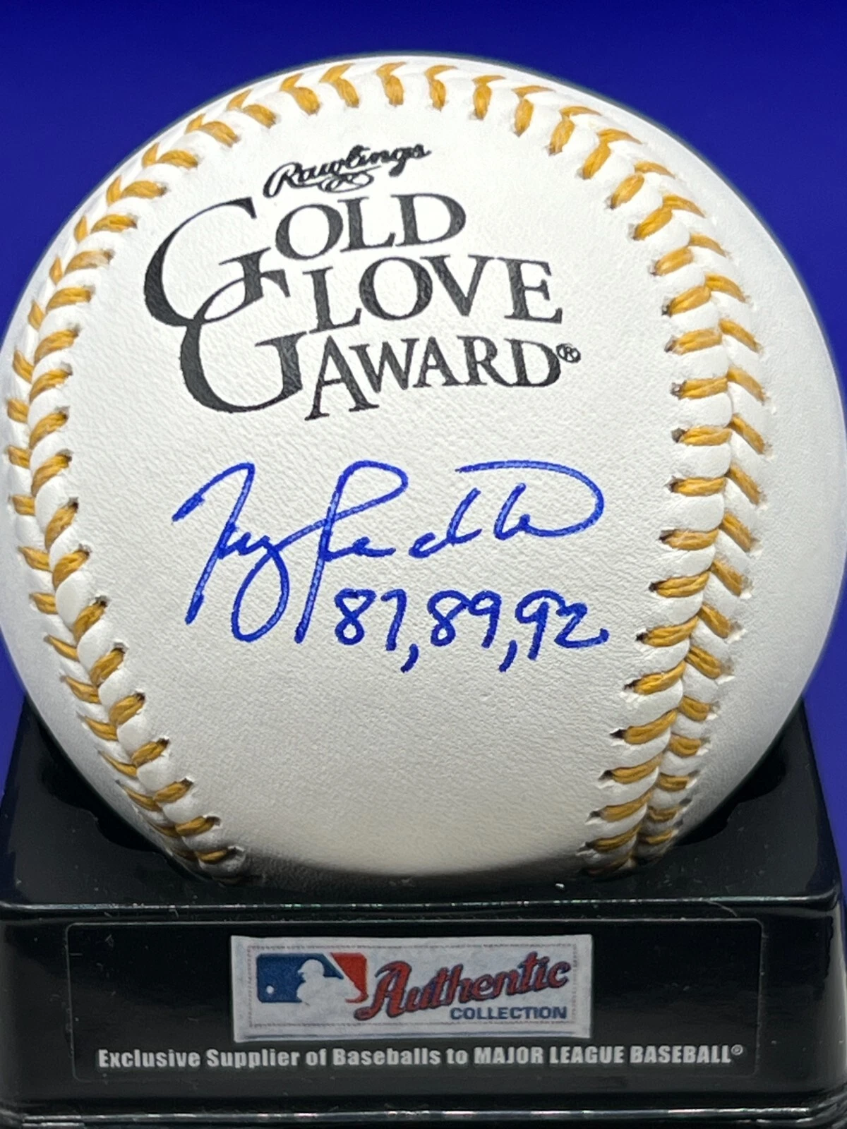 TERRY PENDLETON ST. LOUIS CARDINALS  87,89,92   SIGNED OML GOLD GLOVE BASEBALL