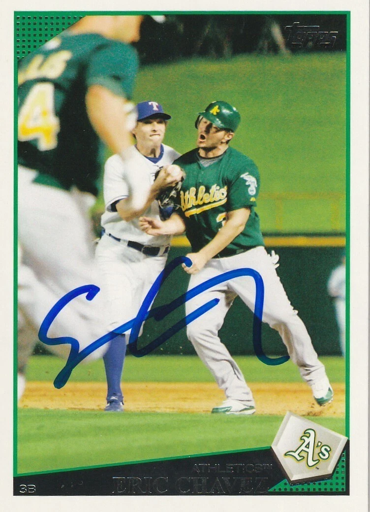 ERIC CHAVEZ OAKLAND A'S  SIGNED 2009 TOPPS CARD #495
