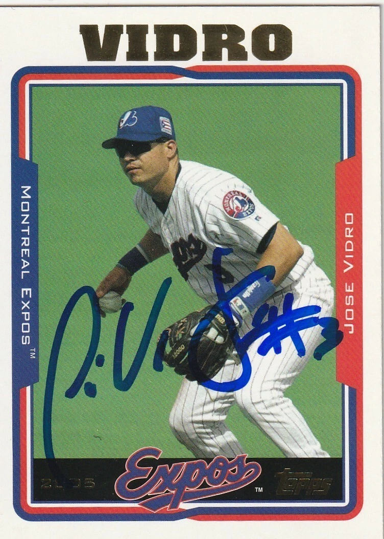 JOSE VIDRO MONTREAL EXPOS SIGNED 2005 TOPPS CARD #60