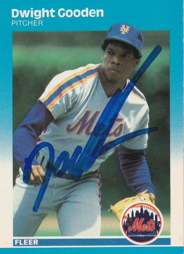 DWIGHT GOODEN NEW YORK METS  SIGNED 1987 FLEER CARD #9