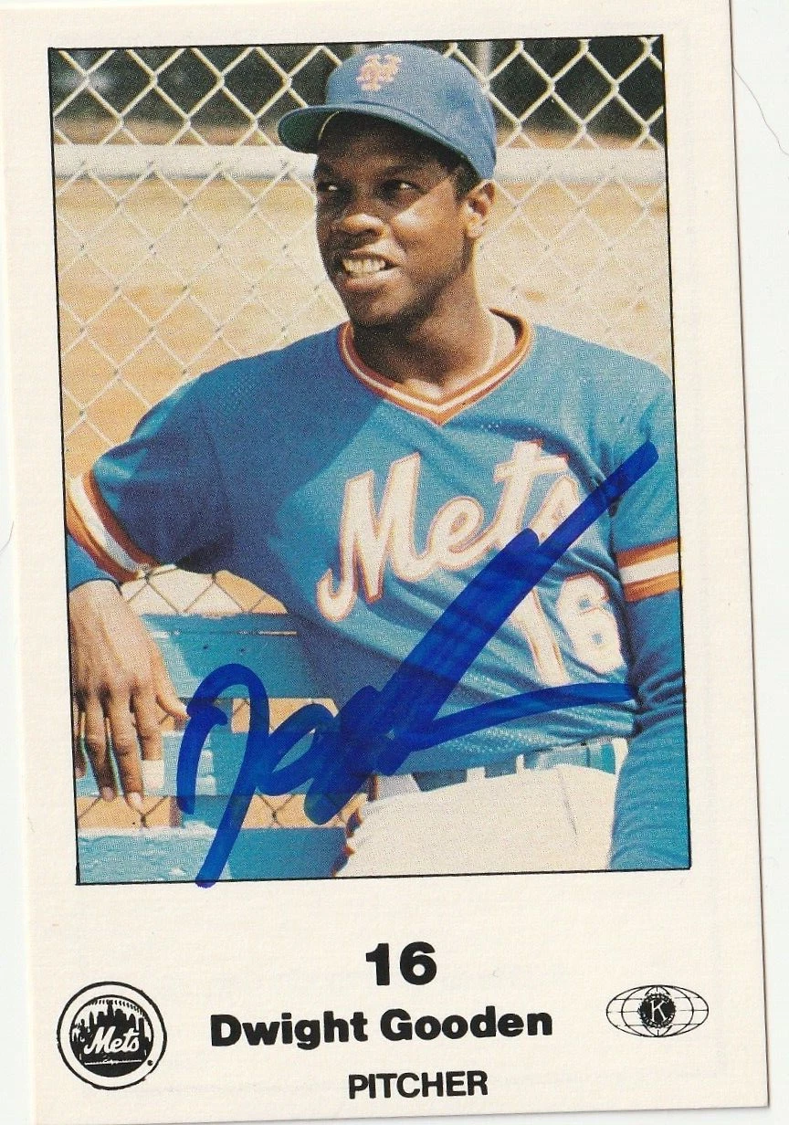 DWIGHT GOODEN NEW YORK METS  SIGNED 1985 ROOKIE POLICE CARD #3